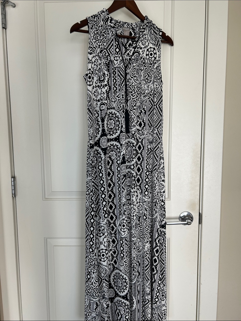 Chico's Black and White Printed Maxi Dress